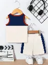 outfit-back.webp
