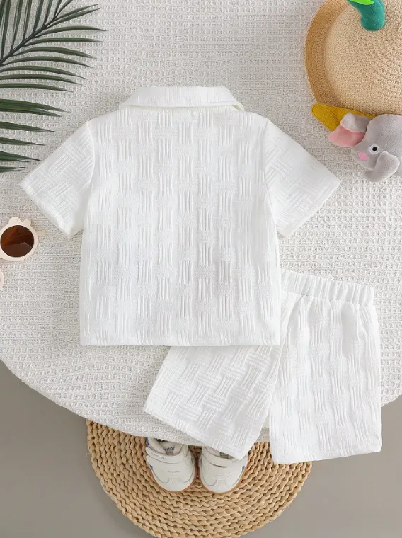 textured-baby-outfit_back.webp